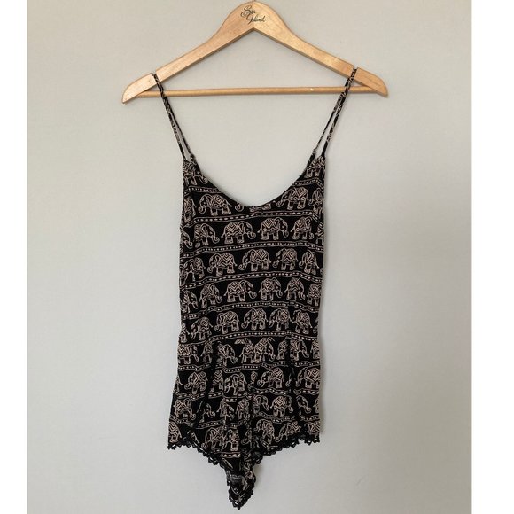 Forever 21 Elephant Black and Tan Romper - Picture 1 of 4